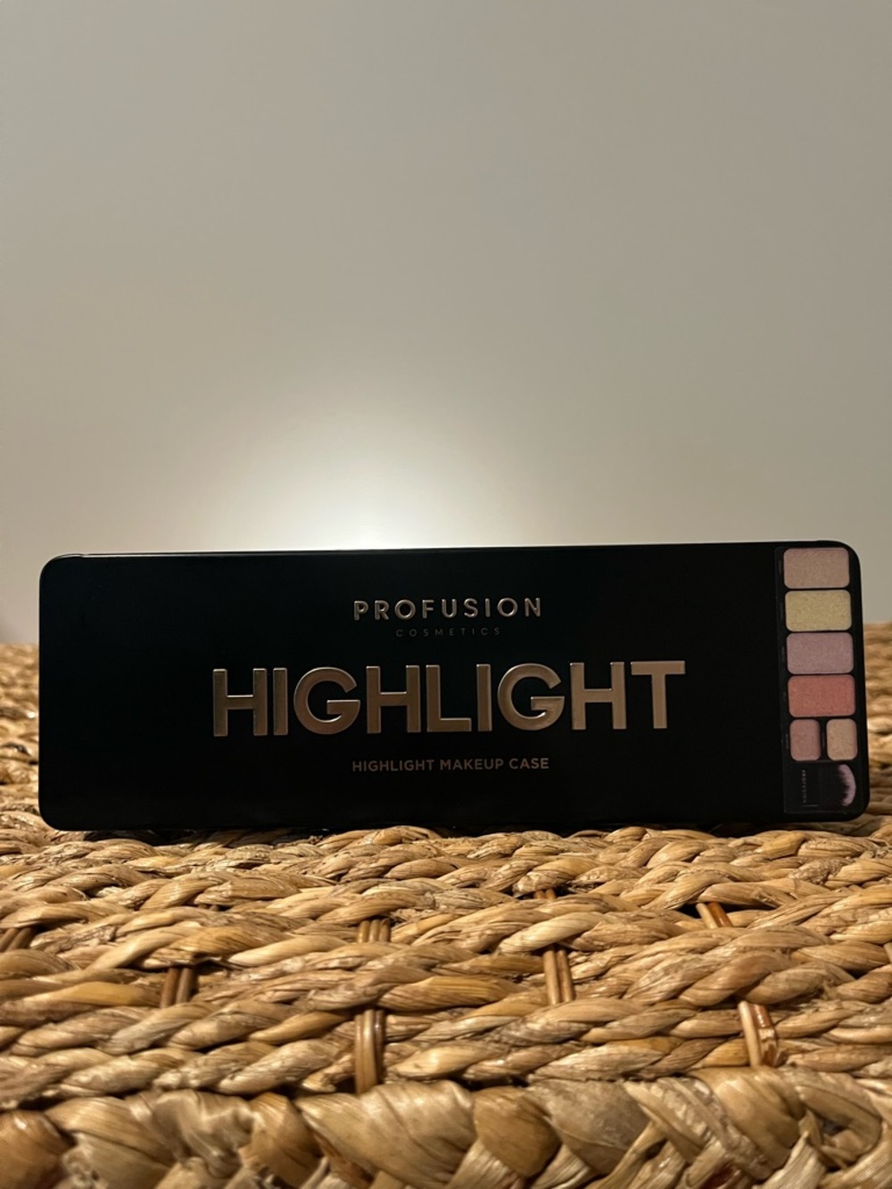 Profusion Cosmetics Highlight Makeup Palette